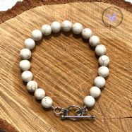 Magnesite Healing Bracelet With Silver Toggle Clasp